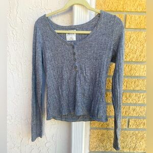 Long sleeve hollister from Must have collection basic